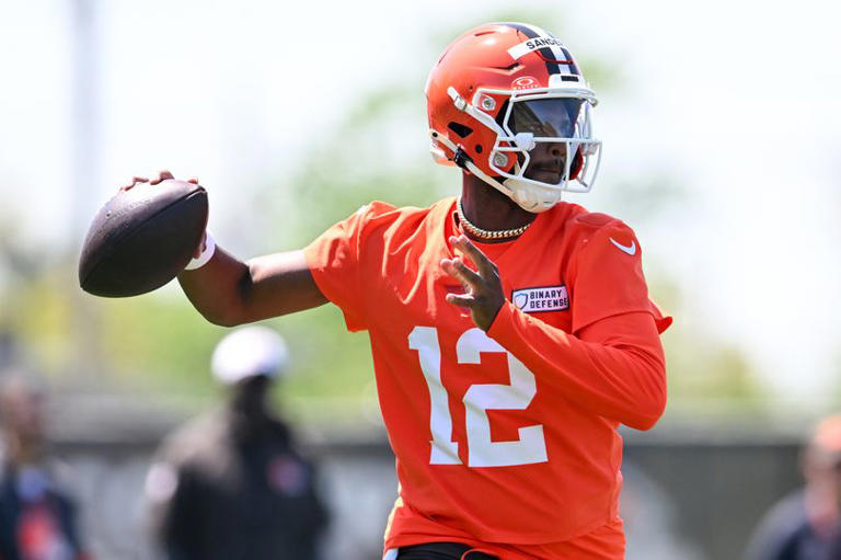 Shedeur Sanders plan 'backfires' for Browns as Dillon Gabriel problem ...