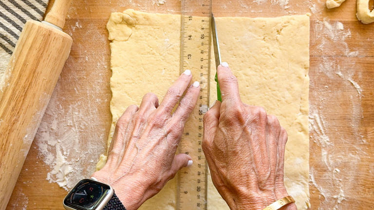Turn Store-Bought Pizza Dough Into Sweet And Chewy Churros With Our Recipe