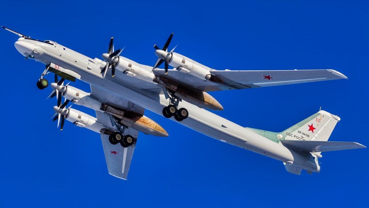 Russia’s B-52: The Tu-95 ‘Bear’ Bomber Makes NATO Freak
