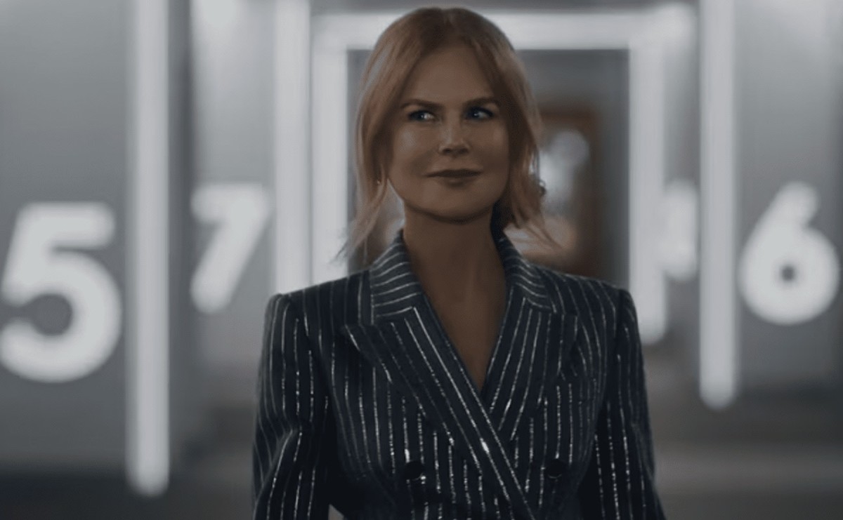 Nicole Kidman Goes to the Movie Theater to See Her Viral AMC Commercial(02)