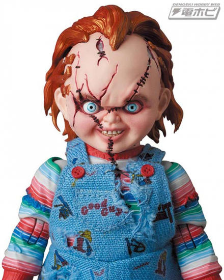 チャッキー チャイルド・プレイ』シリーズの4作目版「チャッキー」がアクション