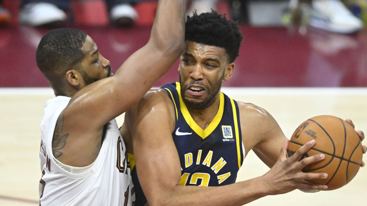 Pacers fans go wild after Indiana inserts Tony Bradley into Game 2 vs ...