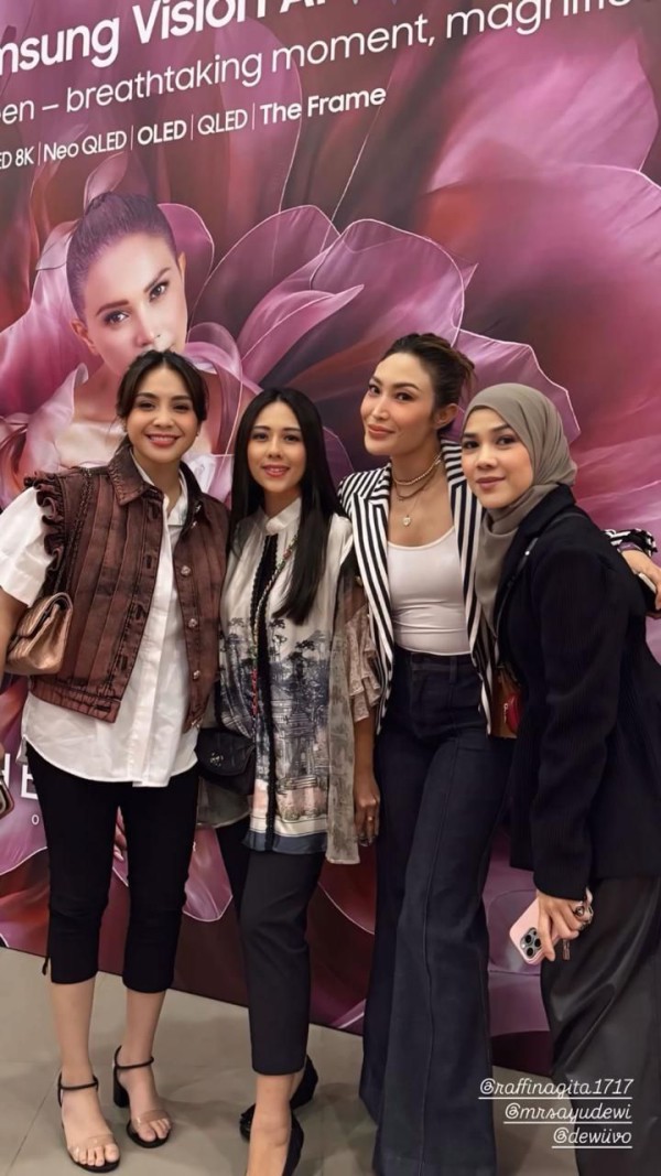 Warta Bandung Barat | Deretan Bintang Indonesia Hadir ke Konser Rossa, Fadil Jaidi Ikut Meriahkan