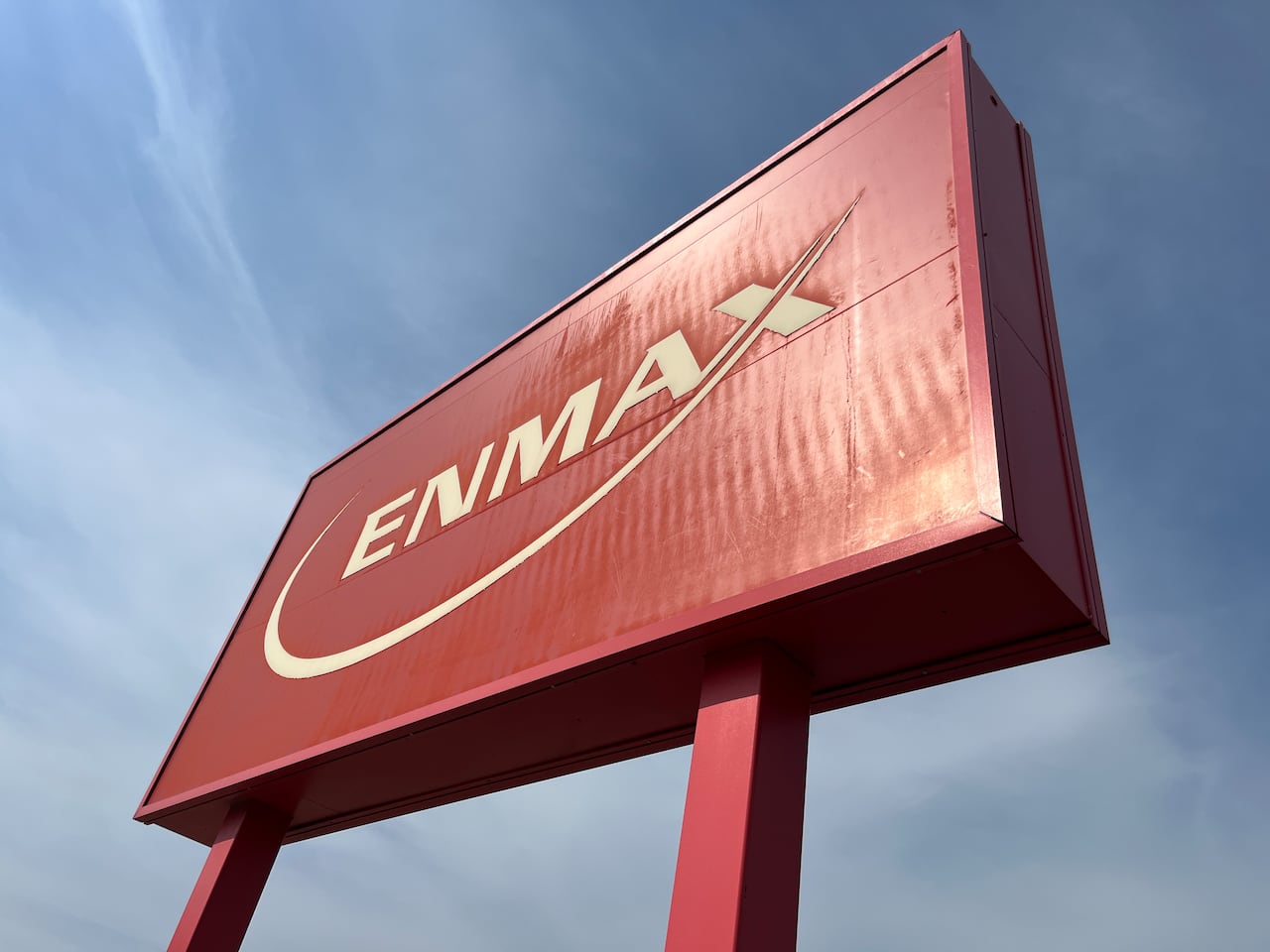 Enmax electrical workers vote to authorize strike as bargaining continues