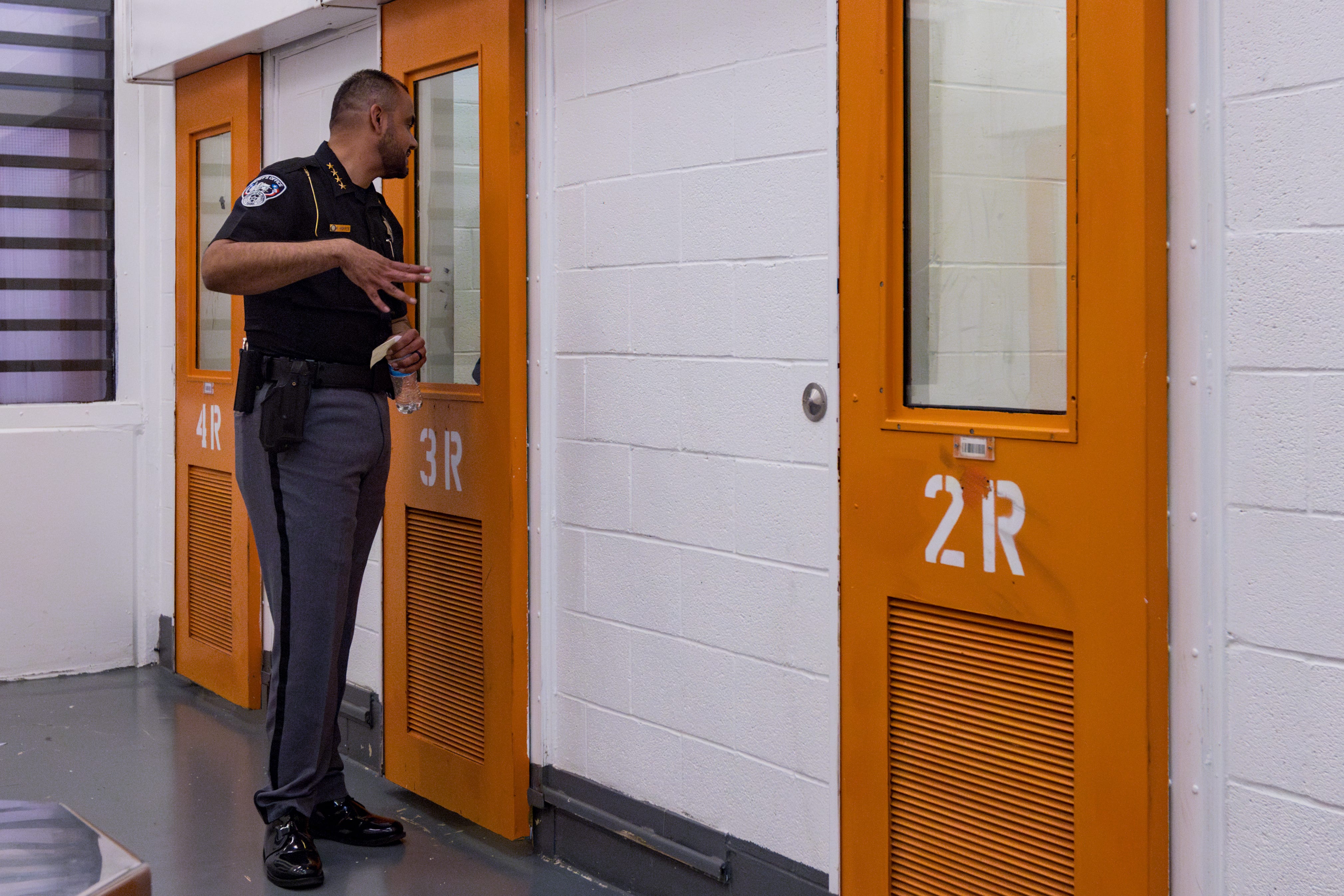Inmate dies at El Paso jail annex after suffering medical emergency