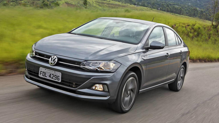 Volkswagen Virtus 200TSI Highline vs. Chevrolet Cobalt Elite