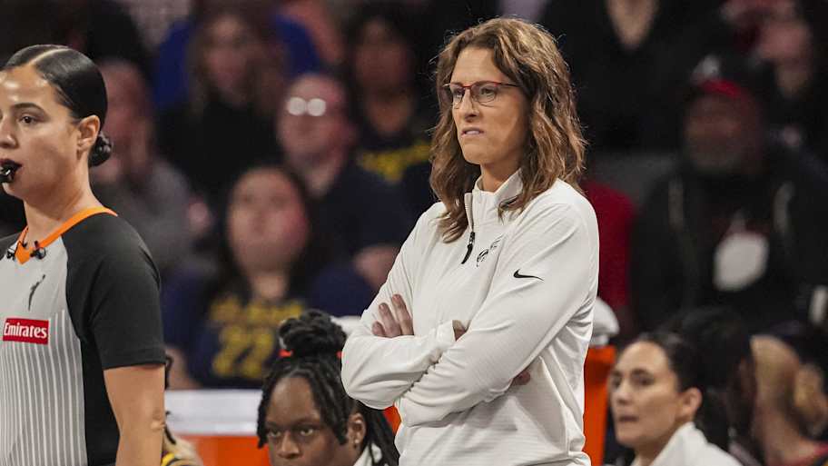 Stephanie White Slams WNBA Referee 'Disrespect' After Fever Loss to Liberty
