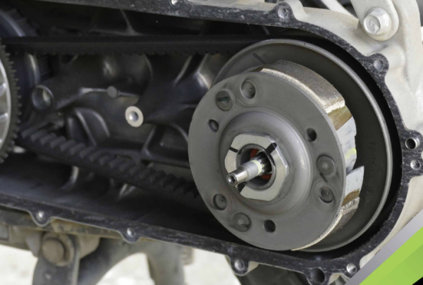 AA1Fq060 5 Rahasia Buat Membuat Motor Matik Semakin Gagah di Tikungan Tanjakan