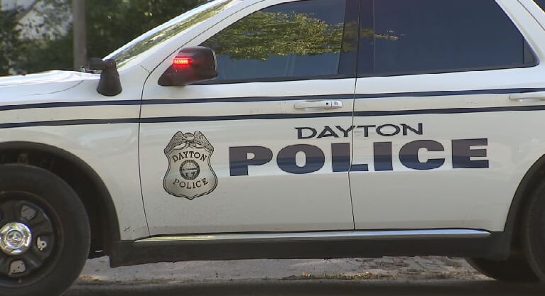 Officers, medics respond to reported shooting in Dayton neighborhood
