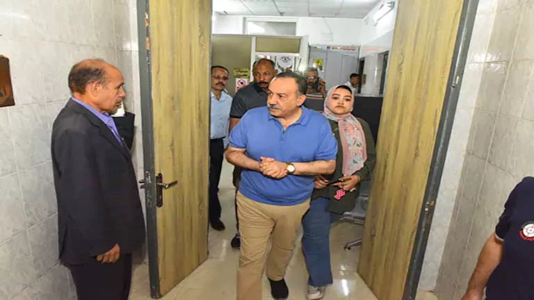 محافظ أسيوط يتفقد مستشفى الرمد