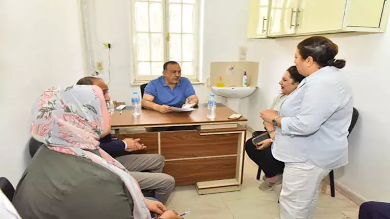 محافظ أسيوط يتفقد مستشفى الرمد