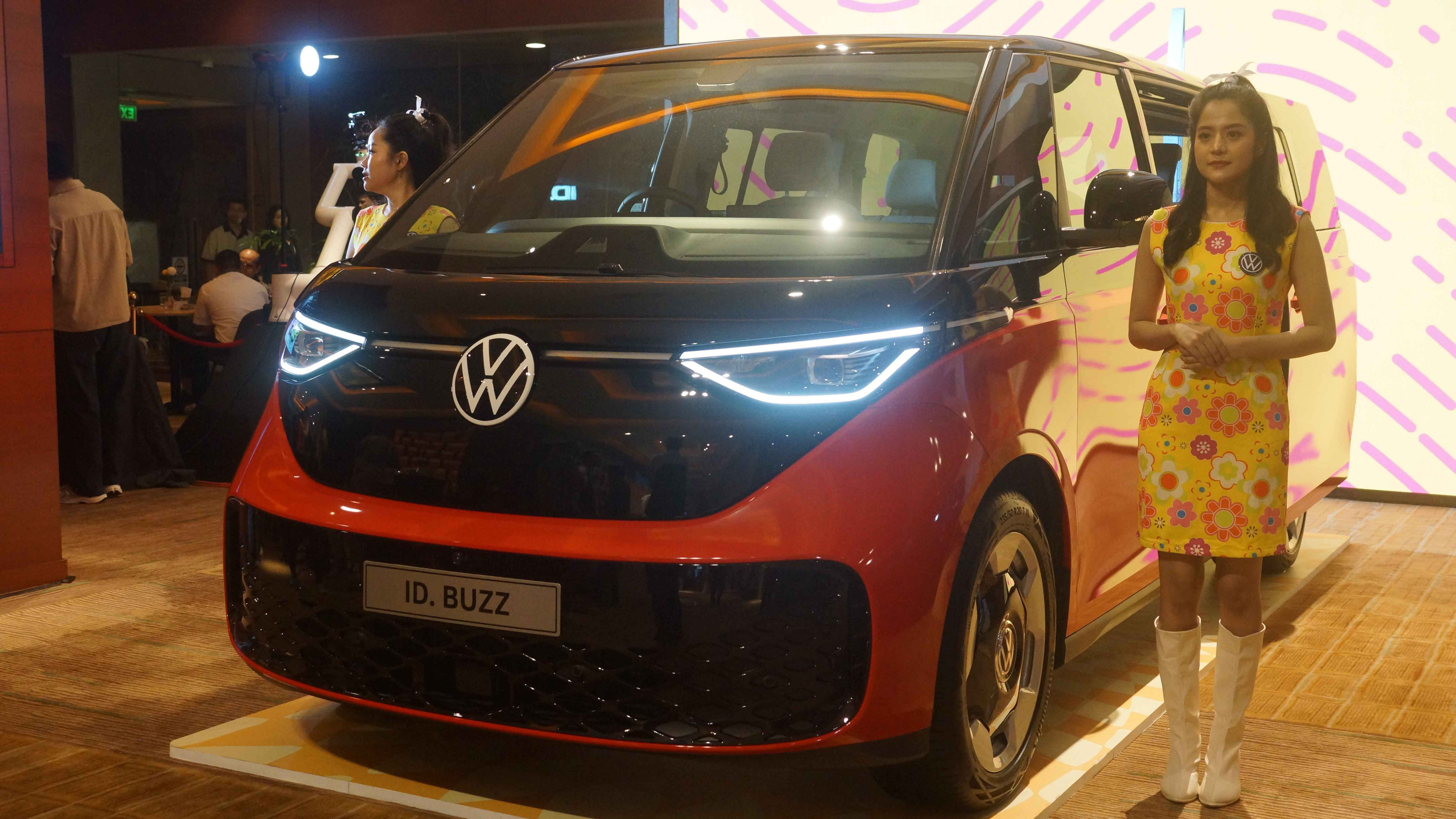 VW Resmi Memasuki Zaman Mobil Listrik di Indonesia