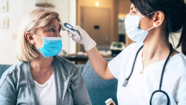 New COVID variant sparks concern: Here's what early symptoms look like
