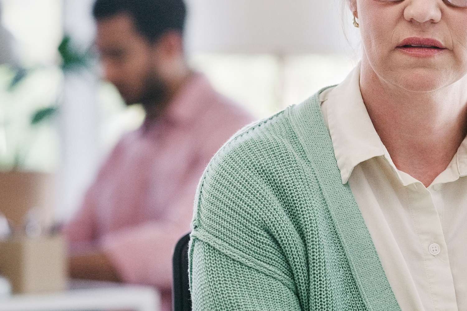 Woman Gets Annoyed After 'Pathetic' CoWorker Reports Her for Using