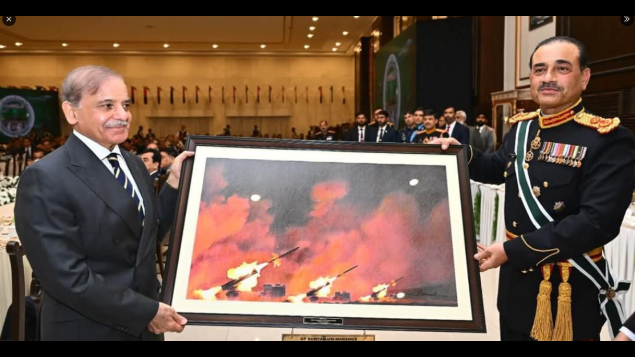 pakistan operation bunyan successfully photoshopped pakistan army chief asim munir memento to prime minister shehbaz sharif fact checked