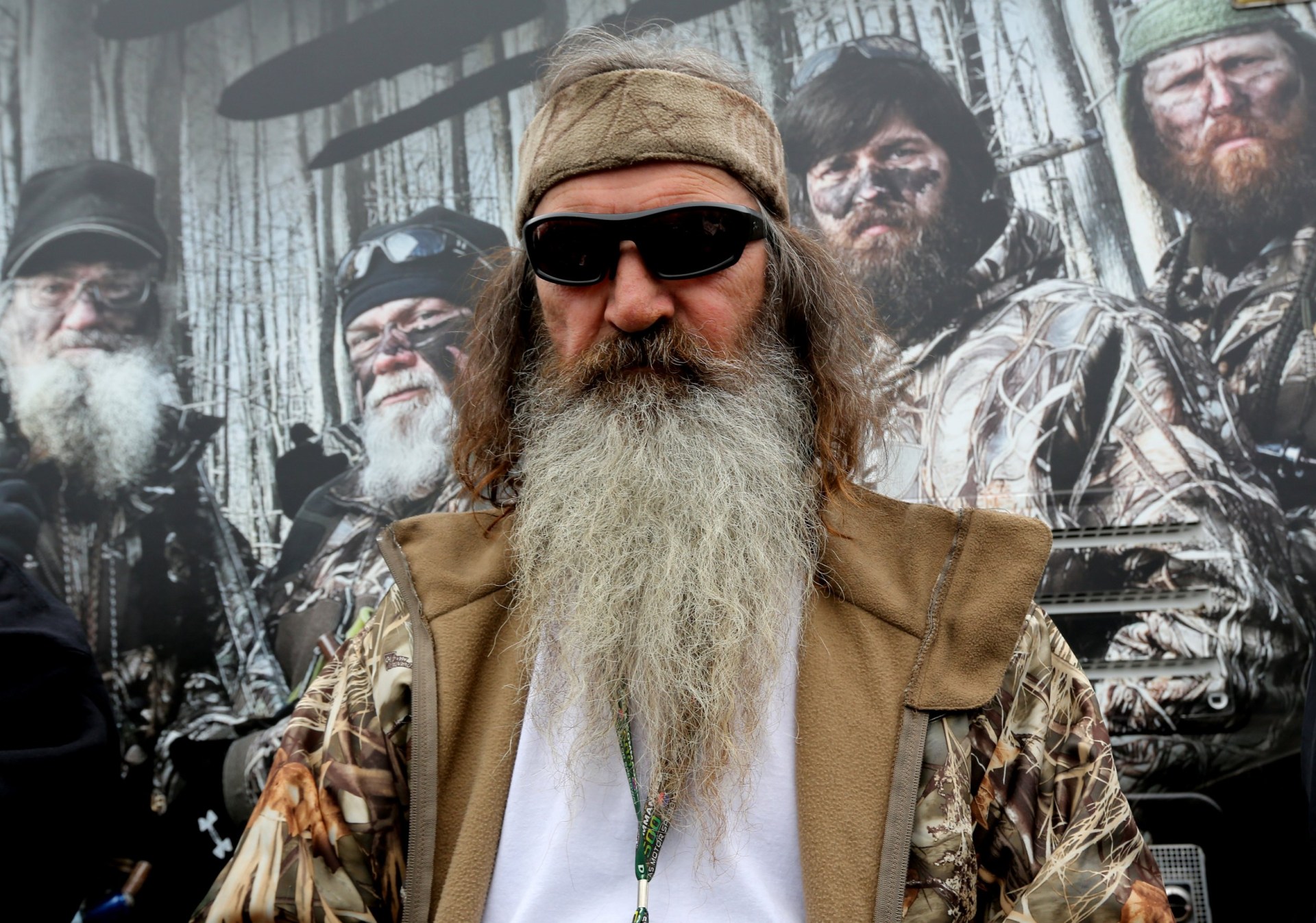 Duck Dynasty star Phil Robertson dies aged 79 after Alzheimer's diagnosis