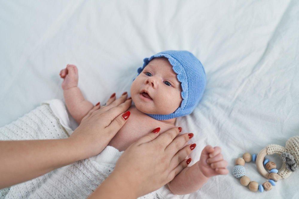 5 Tips untuk Membantu Bayi Anda Melihat Lebih Jelas dan Menjaga Kesehatan Matanya