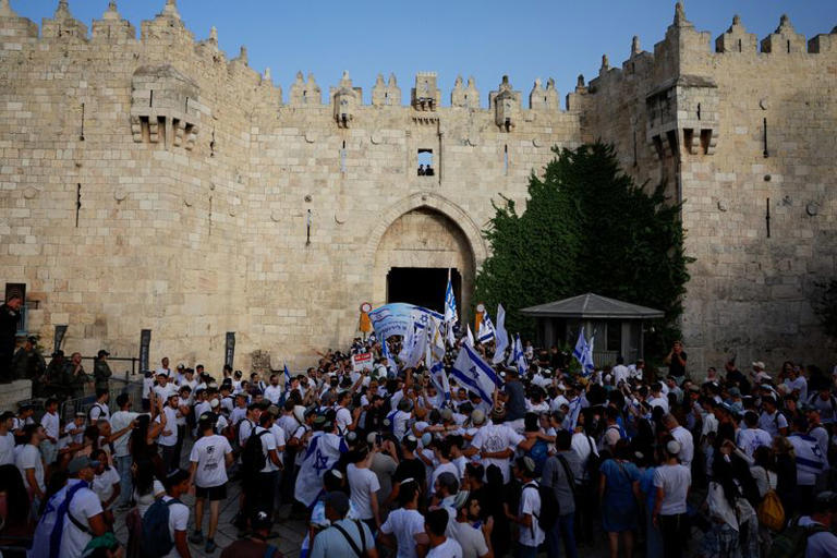 Amazon.com: Palestinian Commemoration in Israel: Calendars