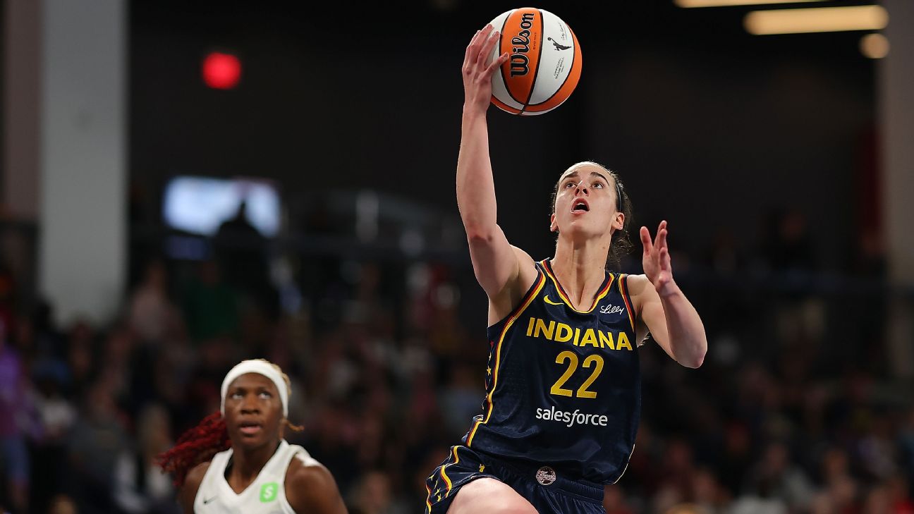 I'm a fan': Aussie legend Lauren Jackson heaps praise on Caitlin Clark