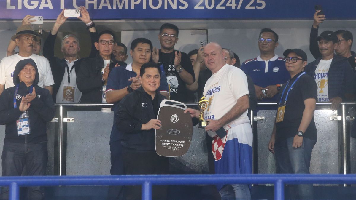 Persib Angkat Bicara Soal Perpanjangan Kontrak Bojan Hodak