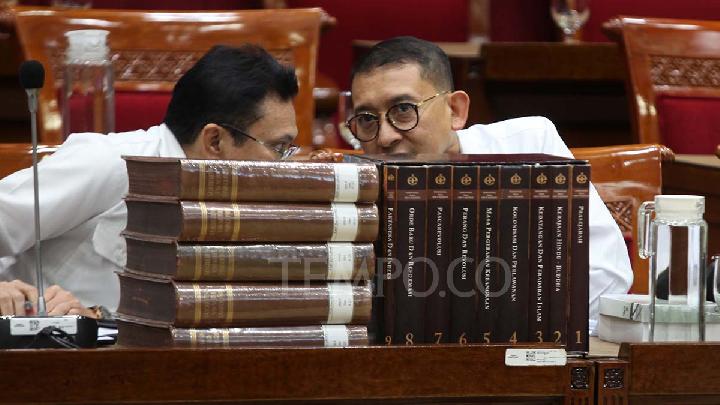 Kontroversi Klarifikasi Fadli Zon Tentang Isu Pemerkosaan Massal 1998 yang Dianggap Hoax