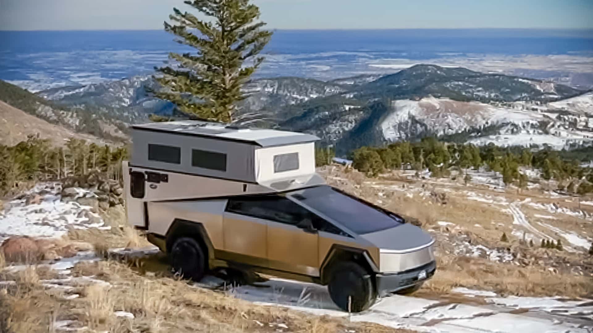 CyberPhoenix: Slide-In Camper für Tesla Cybertruck