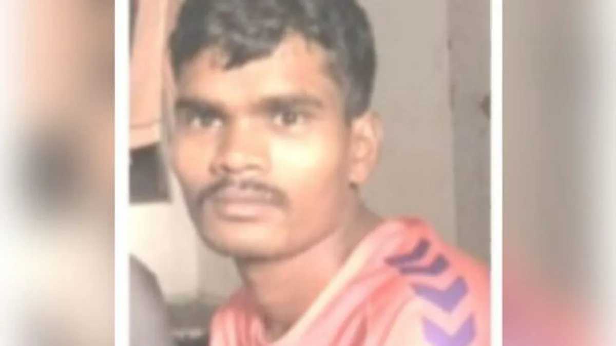 Hardcore Maoist Leader Carrying Rs 4 Lakh Bounty Surrenders Before