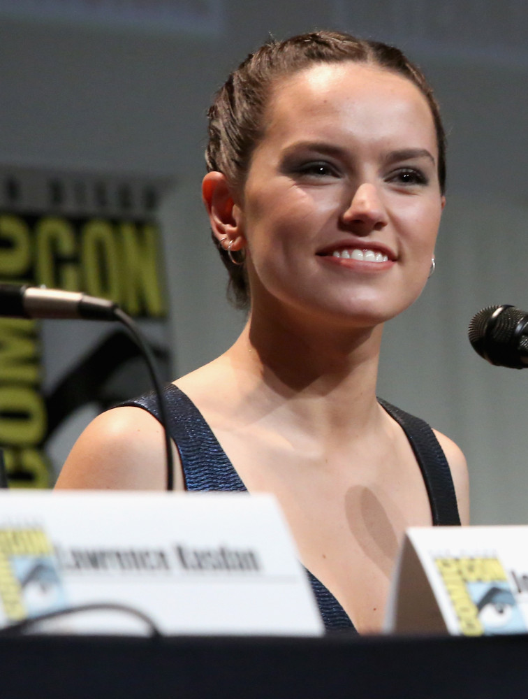 Celebrities who suffer from skin conditions