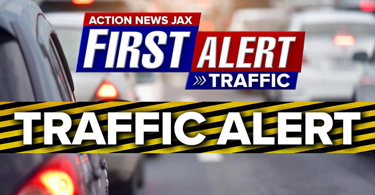 Crash closes Dunn Avenue in Jacksonville | First Alert Traffic