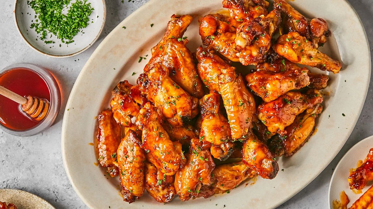 25 Crispy Chicken Wing Recipes Perfect for Parties and Cookouts