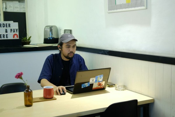5 Jenis Personalitas MBTI Paling Produktif di Kafe, ENTP Masuk Daftar!