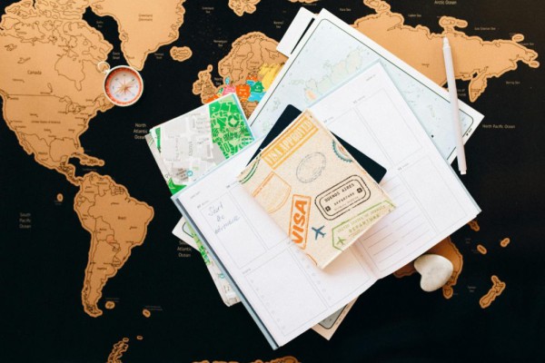 5 Tip Menabung untuk Liburan Impian Pasangan Muda Setelah Menikah