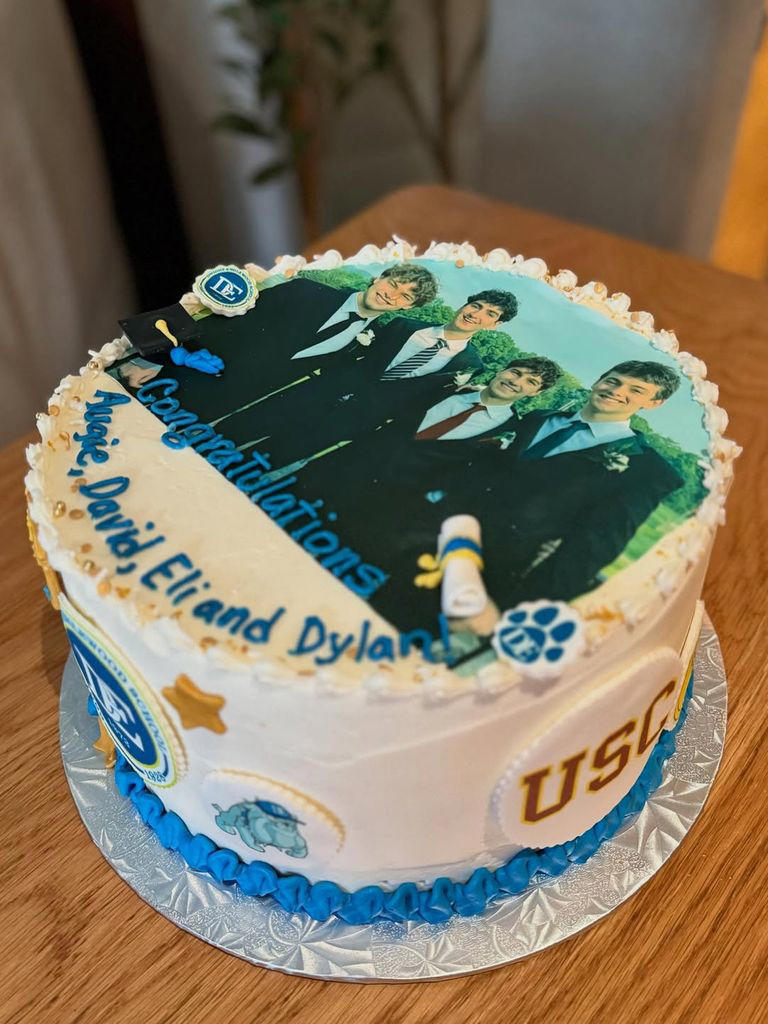 Graduación del hijo de Francois-Henri Pinault y Linda Evangelista