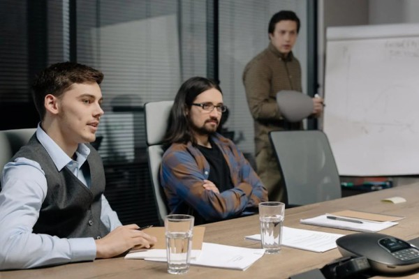 5 Tip Mudah Atasi Kebingungan Menghadapi Budaya Baru di Kantor Anda