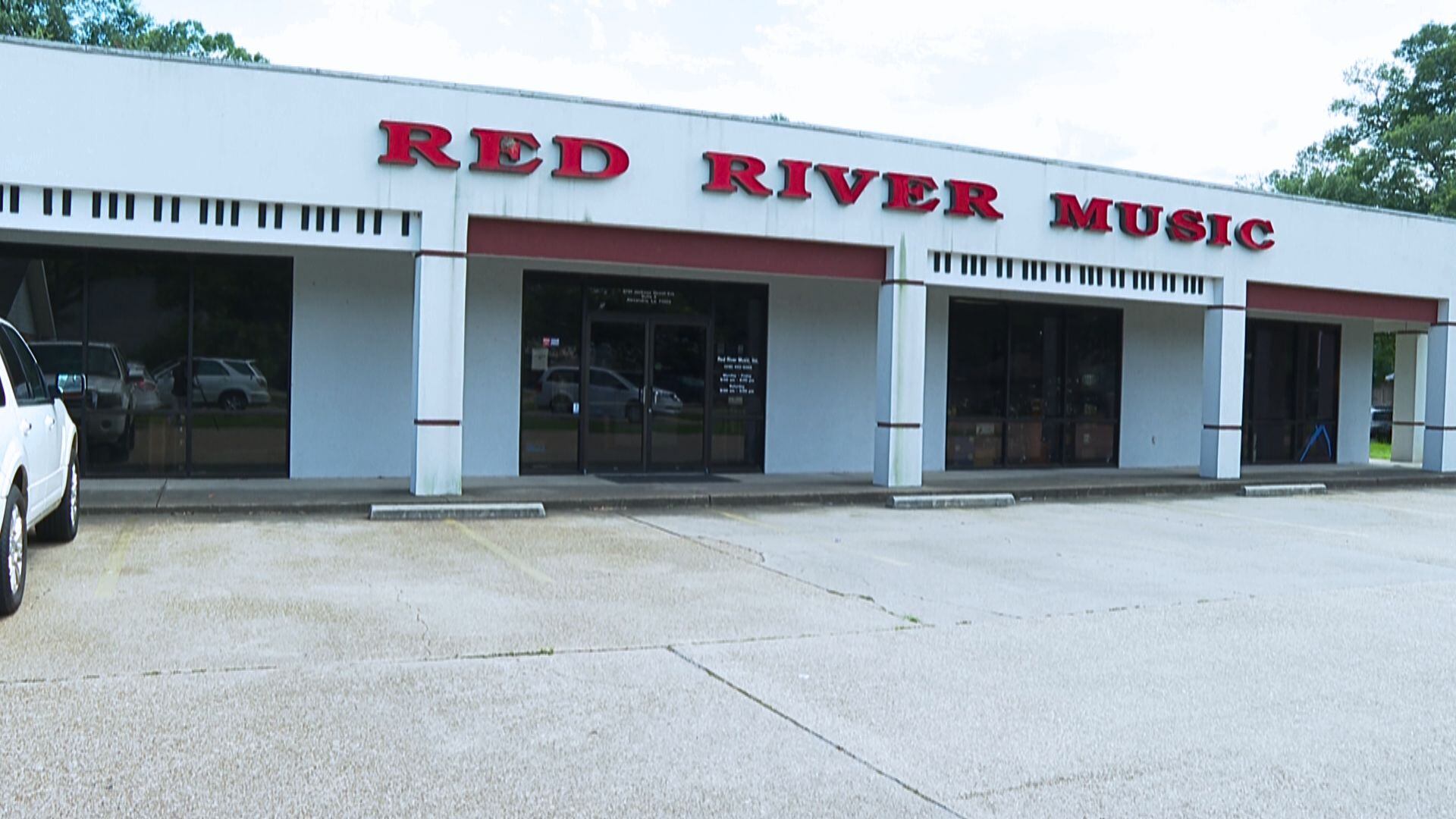 APD investigating burglary at Red River Music