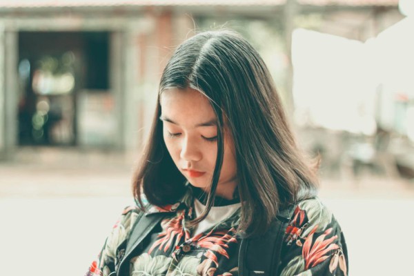 4 Alasan Krisis Usia Remaja itu Nyata — Mengertiinya Agar Tak Terjebak
