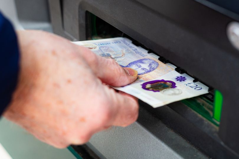 Banks including TSB and Santander currently offering up to £180 for ...