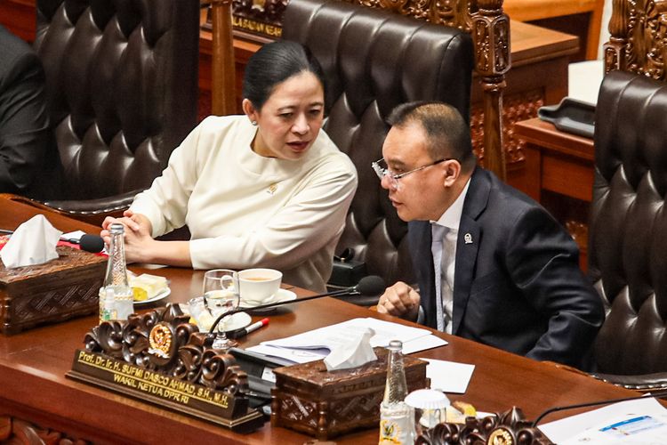 4 Orang Butuh Operasi, DPR RI Kunjungi Korban Ledakan SMAN 72