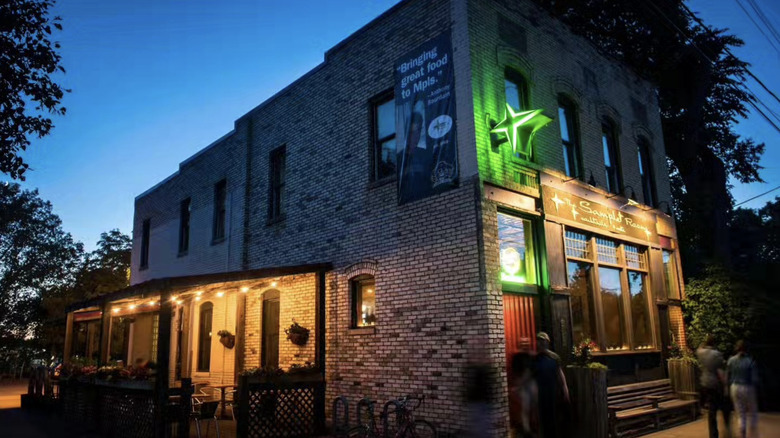 Anthony Bourdain's Hidden Child: The Secret Life Of His Daughter