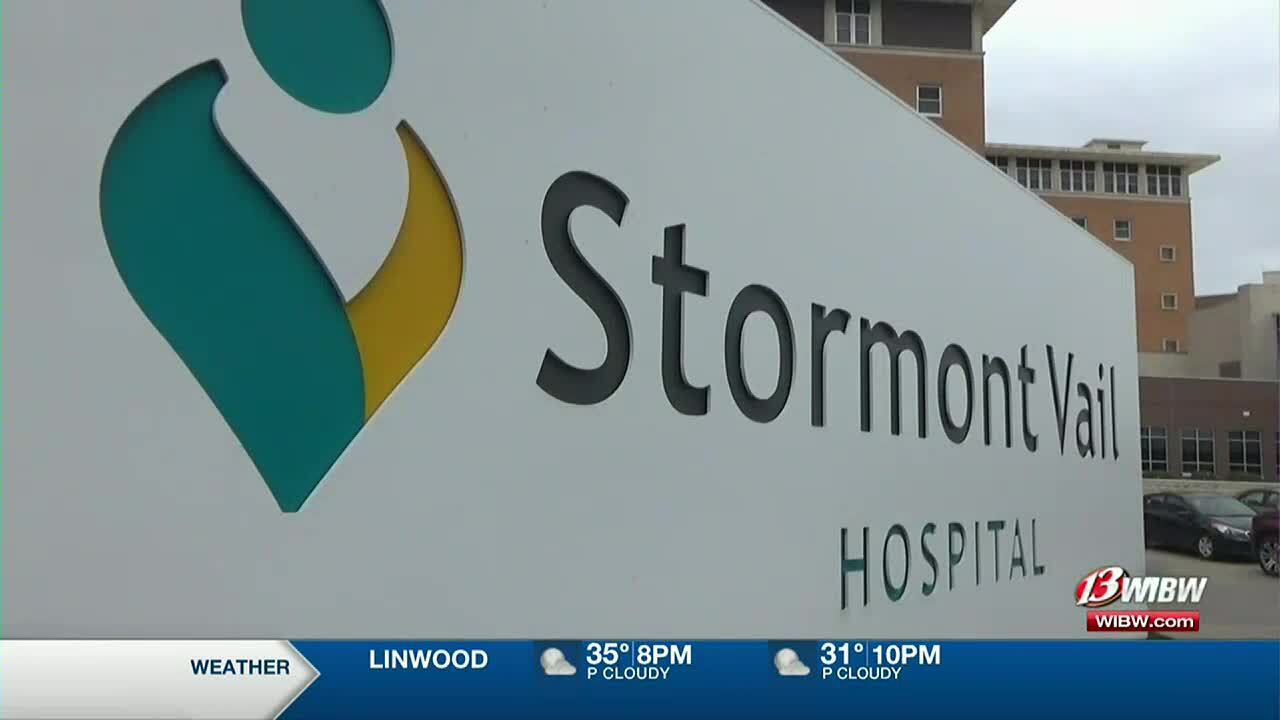 Stormont Vail Health earns Blue Distinction for knee and hip replacement(02)