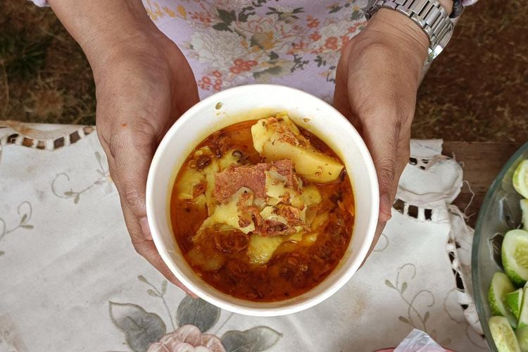 Menjelajahi Ketupat Babanci: Sajian Betawi yang Semakin Jarang di Perayaan Hari Raya
