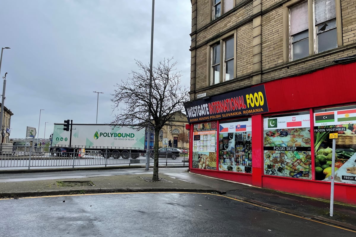 Man admits manslaughter of wife who was stabbed as she pushed baby in pram