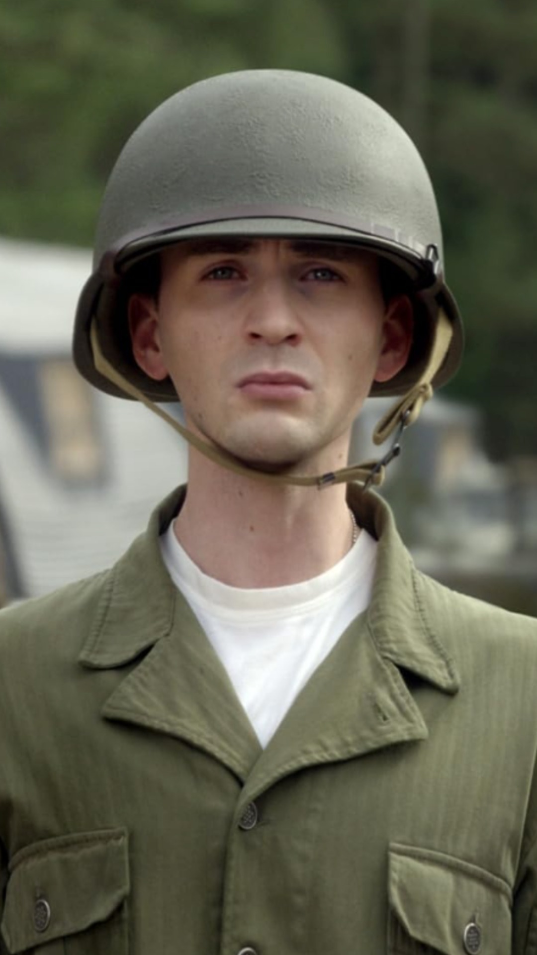How Evans Really Looked So Slim In Captain America