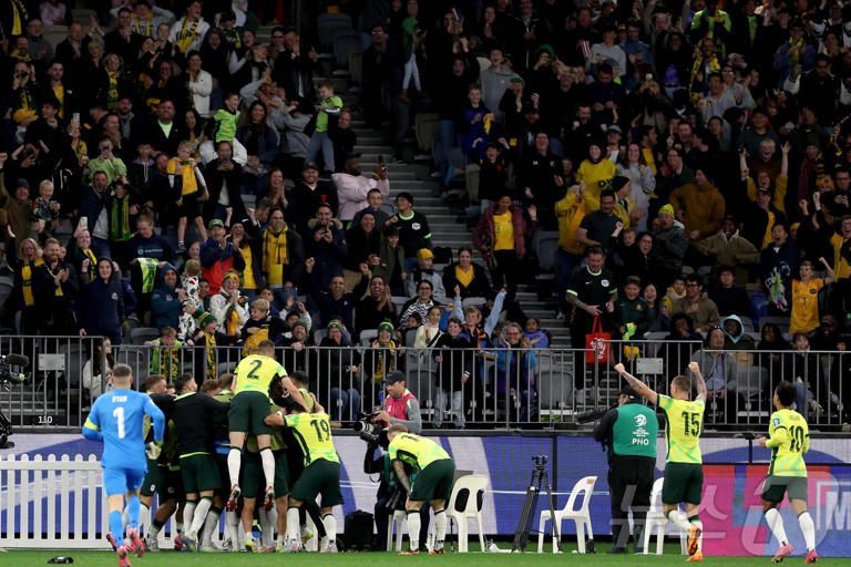 オーストラリアが 2026 国際サッカー連盟(FIFA) 北中米ワールドカップアジア地域 3次予選で日本を破った. c。 AFP=ニュース1