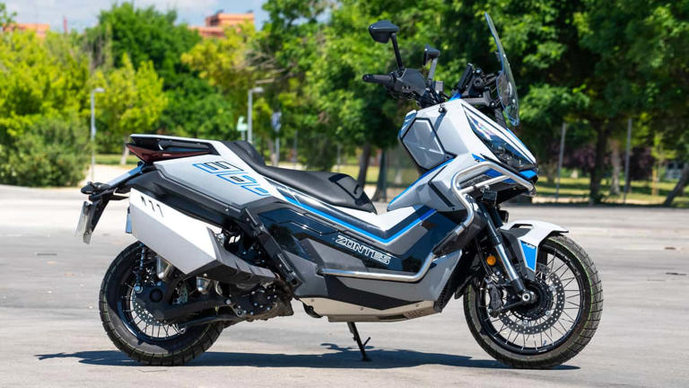 Zontes 386G 2025, un scooter aventurero A2 que arrasa en ventas