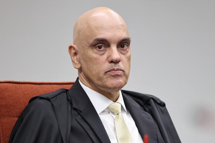 Justiça dos EUA expede nova citação contra Alexandre de Moraes após pedido da Trump Media e Rumble