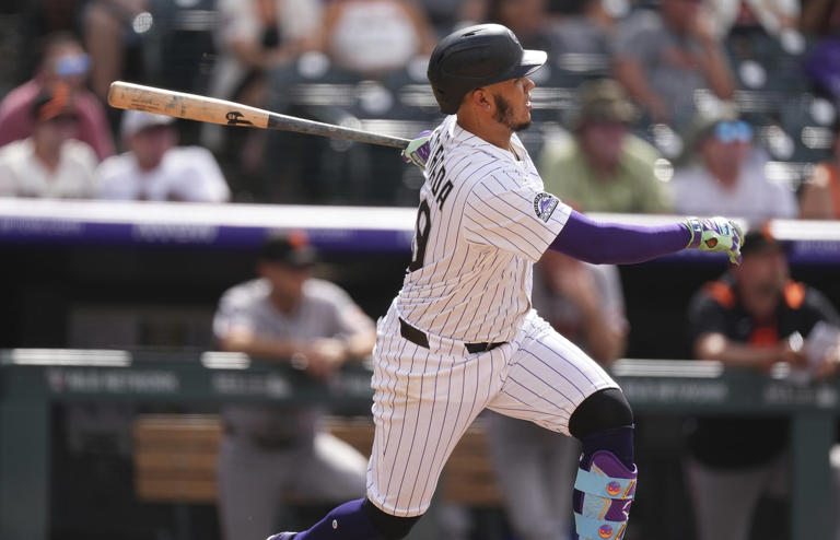Arcia has 2 run single in 9th to rally Rockies to 8 7 win over Giants