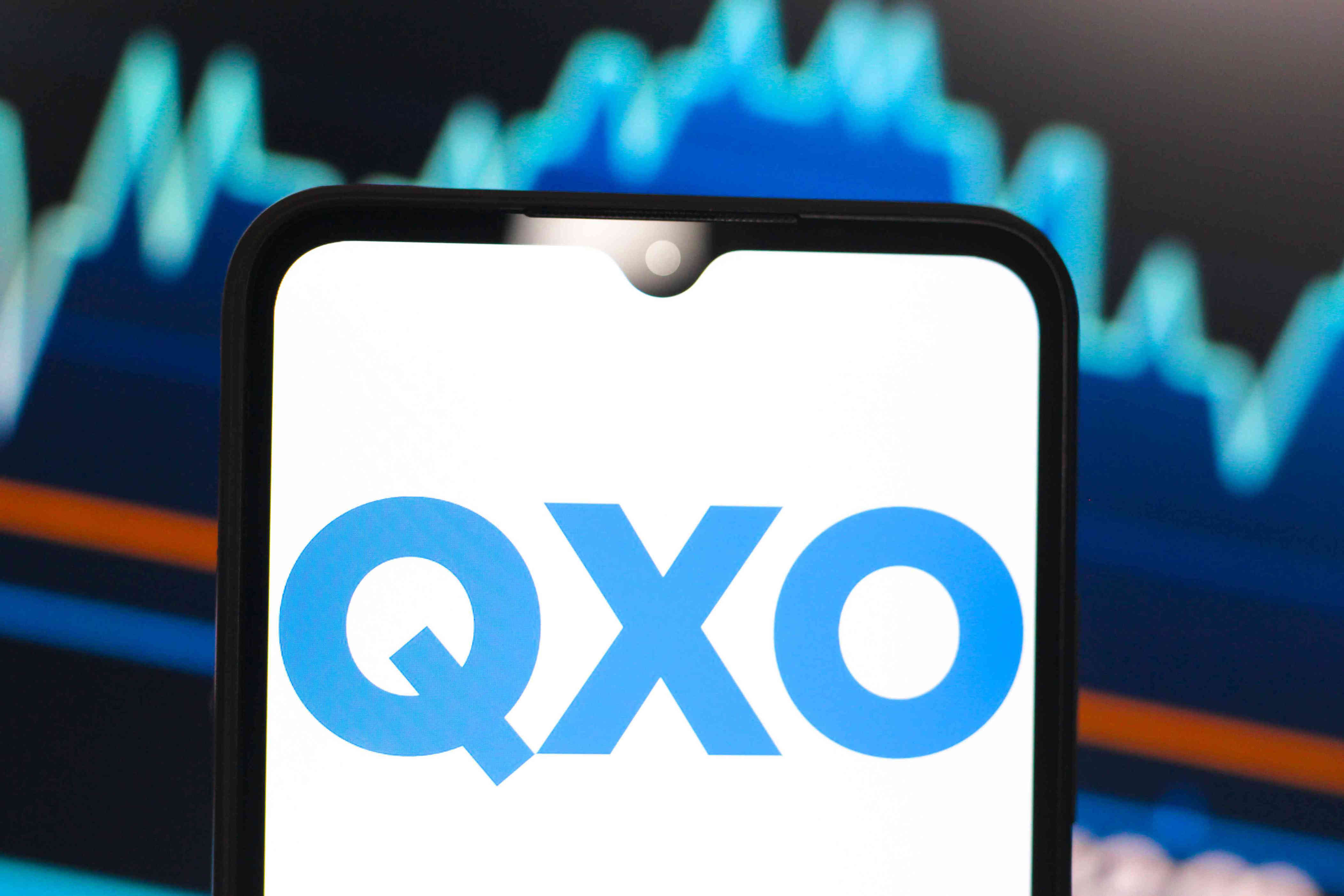 Qxo Stock