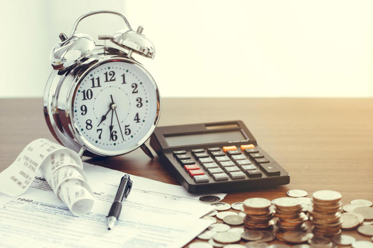 Before you pay a debt collector, it's important to ensure that they're not re-aging your old debts. / Credit: Getty Images