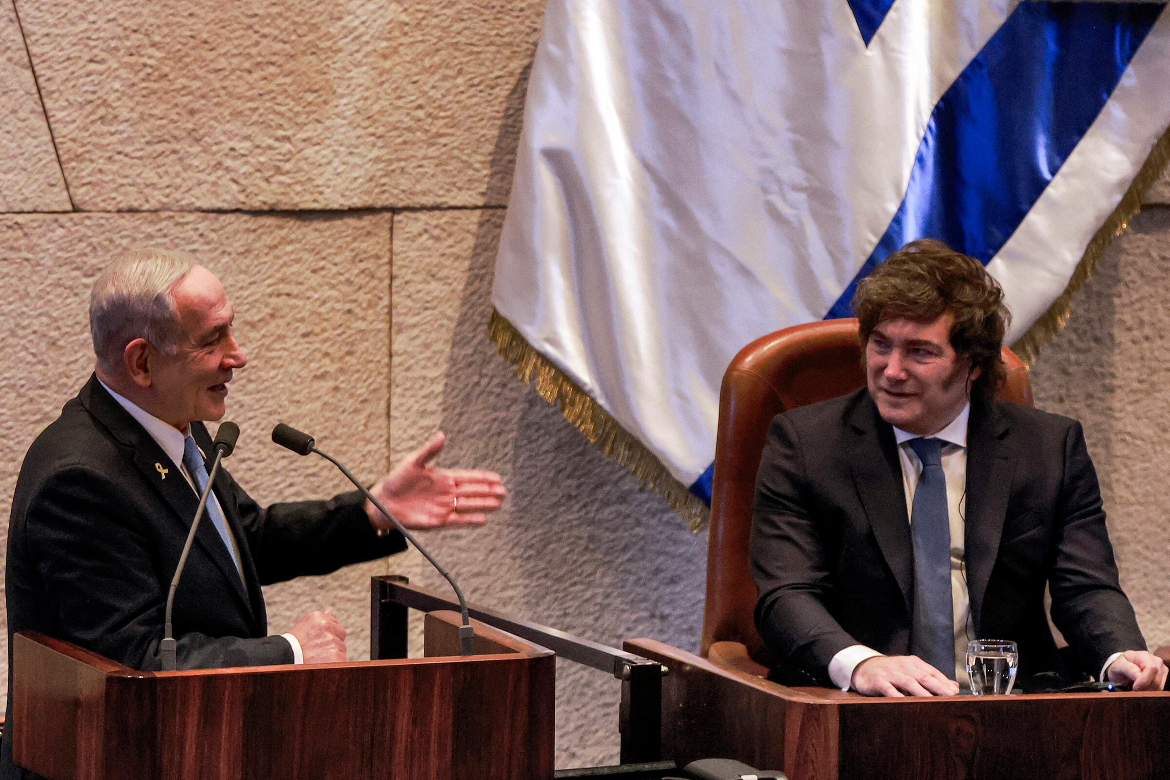 Javier Milei y Benjamin Netanyahu en junio de 2025. FOTO: Menahem KAHANA/AFP